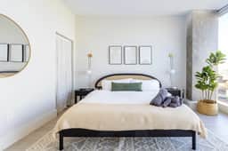 Chique Loft 10 Min from NYC with Gym, Pool, Sauna - Image 2